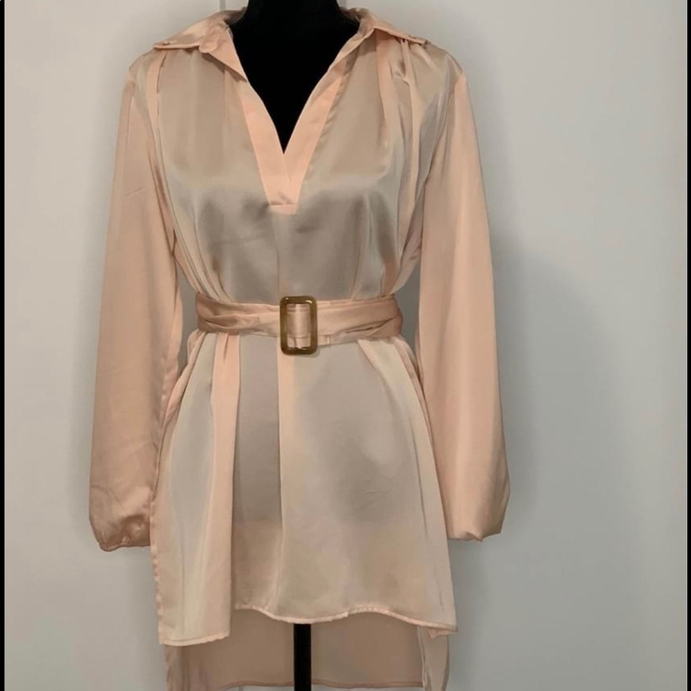Pink blouse side slit